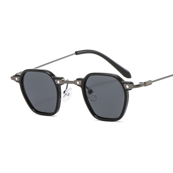 Wholesale Small frame personalized sunglasses avant-garde sunglasses