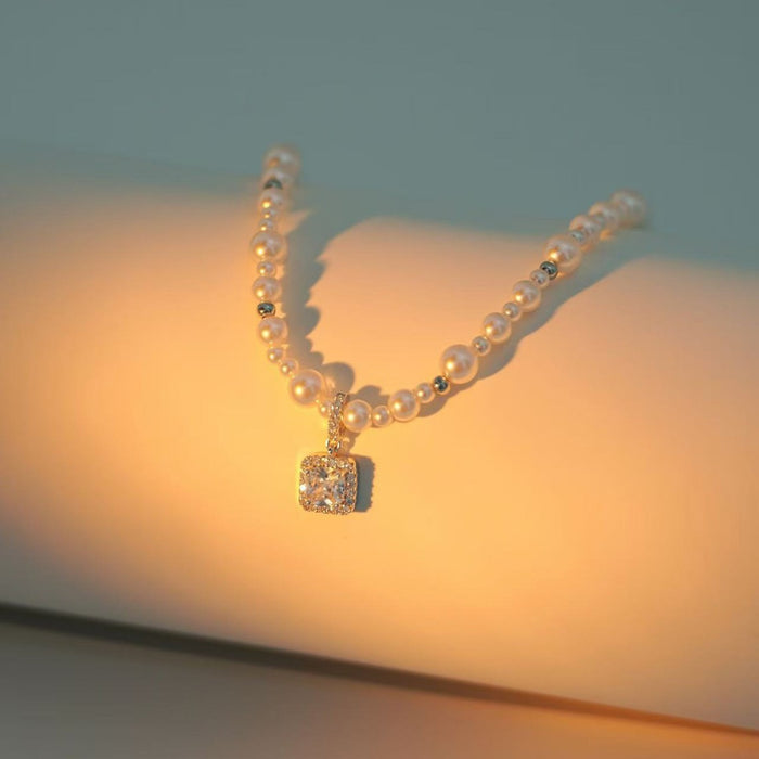 Wholesale  Bubble Sugar Necklace Elegant Female  Necklace for Autumn and Winter