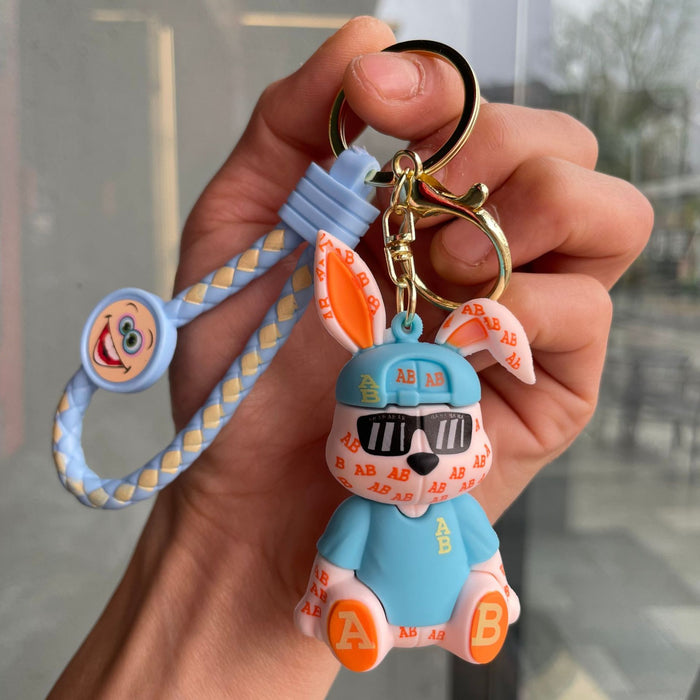 Wholesale Rabbit keychain pendant backpack accessories car hanging chain small gift wholesale