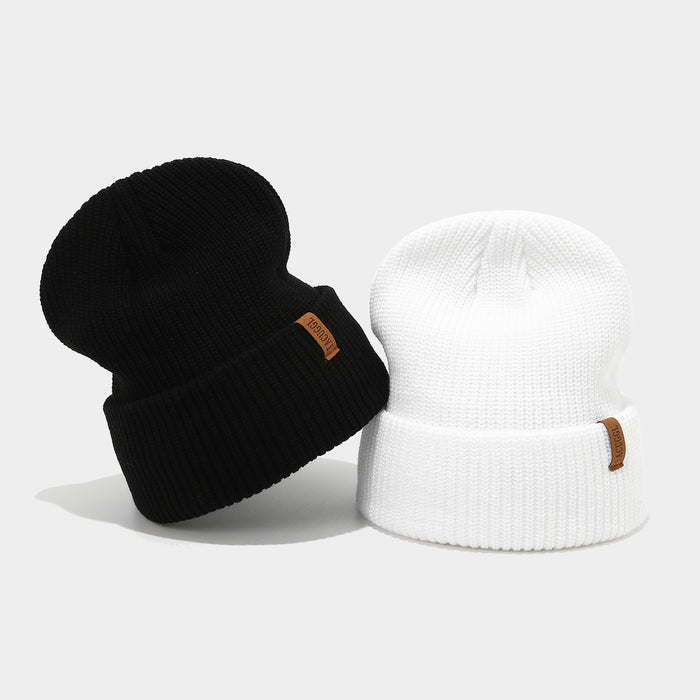Wholesale Winter outdoor thickened warm ear-protecting knitted Fashionhat for men and women