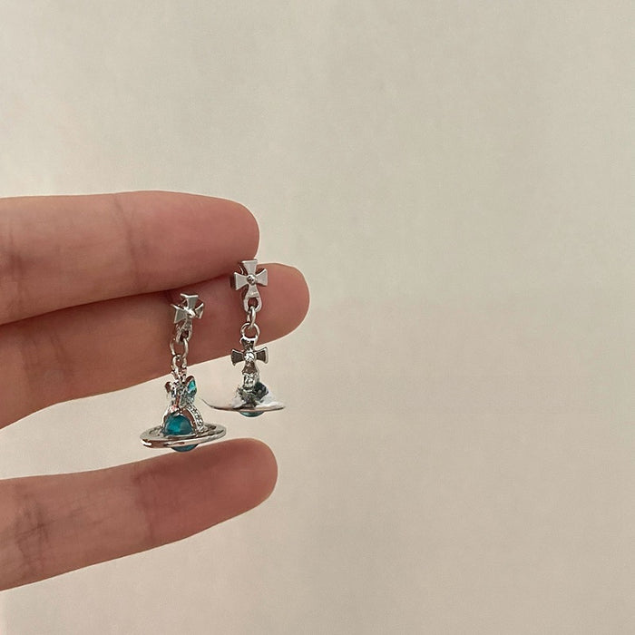 Wholesale Personalized transparent silver needle niche design earrings with a high-end feel