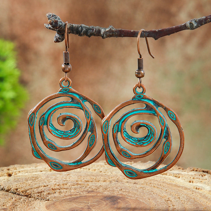 Wholesale Bohemian Hollow Alloy Earrings Vintage Leaf Flower Design Fashion Accessory MOQ≥2