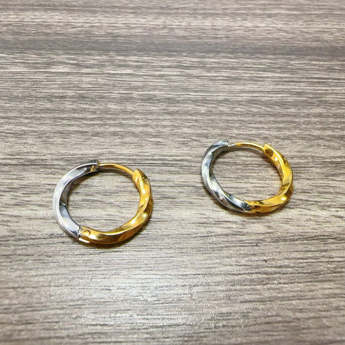 Wholesale Circular earrings made of stainless steel with gold-plated finish, featuring a minimalist design and titanium steel earrings