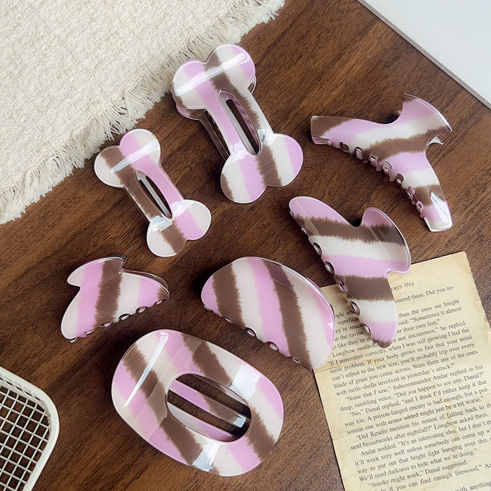 Wholesale Irregular Striped PVC Hair Claw Fashion Accessory for Everyday Styling