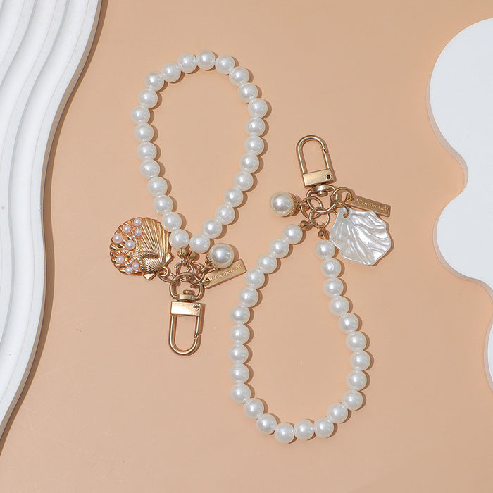 Wholesale Pearl Love Shell Keychain Beaded Hand Chain Key Ring Girl Heart Mobile Phone Bag
