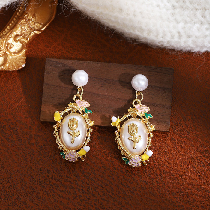 Wholesale Retro Zinc Alloy Earrings with Green Flower Design Jewelry Accessory