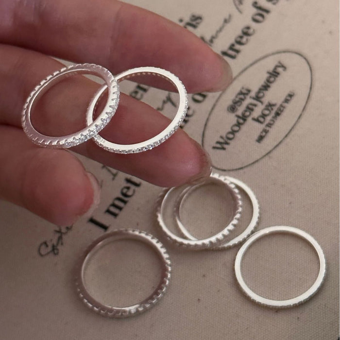 Wholesale Pure silver fine sparkling diamond ring for women, exquisite and fashionable, niche zircon index finger ring, light luxury and cool style ring