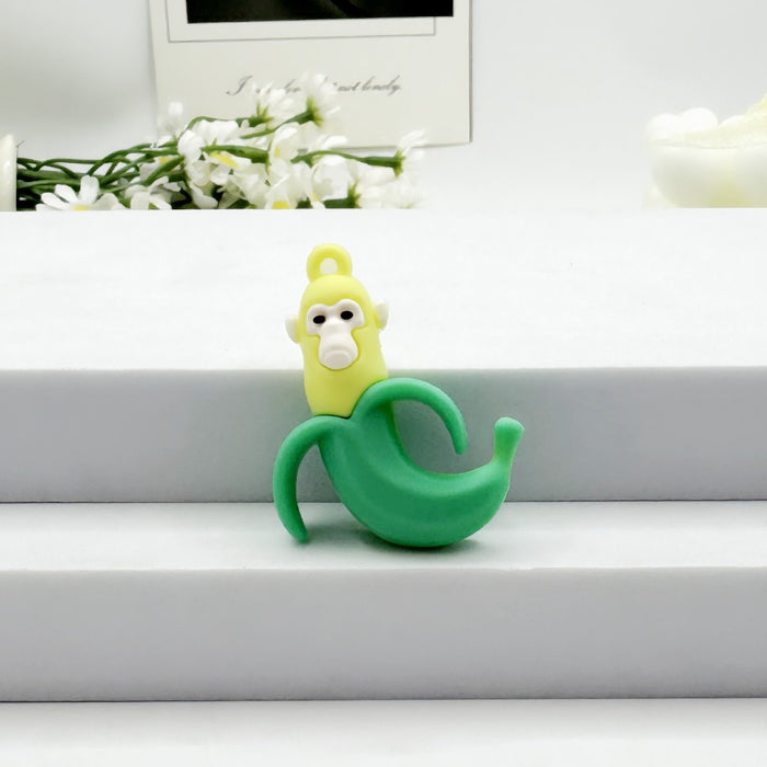 Wholesale Small keychain, abstract wooden stick, human curiosity, desktop car accessories, pendant wholesale