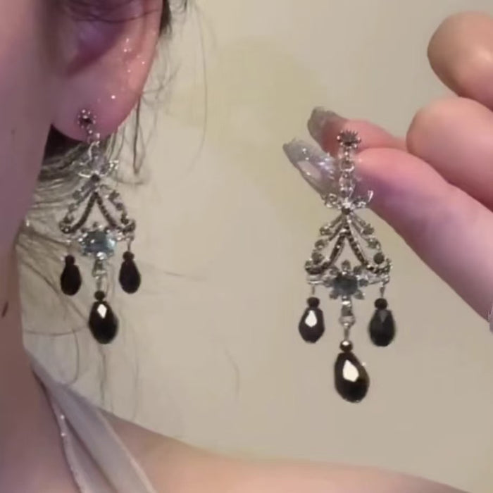 Wholesale Vintage water droplet fringe earrings with niche design, high-end feel, versatile earrings, elegant temperament, earrings