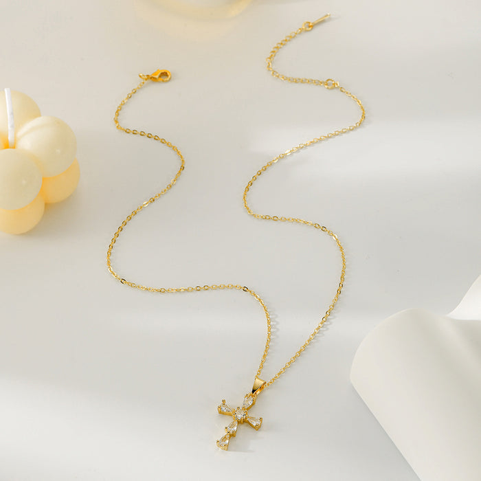 Wholesale Fashionable, trendy, personalized, versatile copper micro inlaid cross, water droplet inlaid diamond necklace accessory