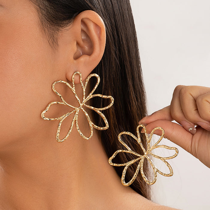 Wholesale Exaggerated waterdrop flower punk metal earrings, sun niche rhinestone earrings