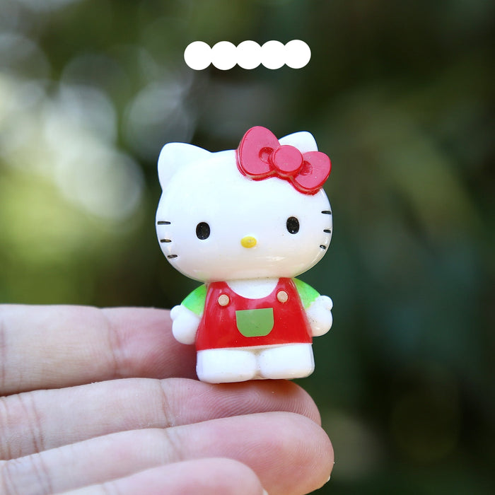 Wholesale Cute cartoon character desktop doll ornaments