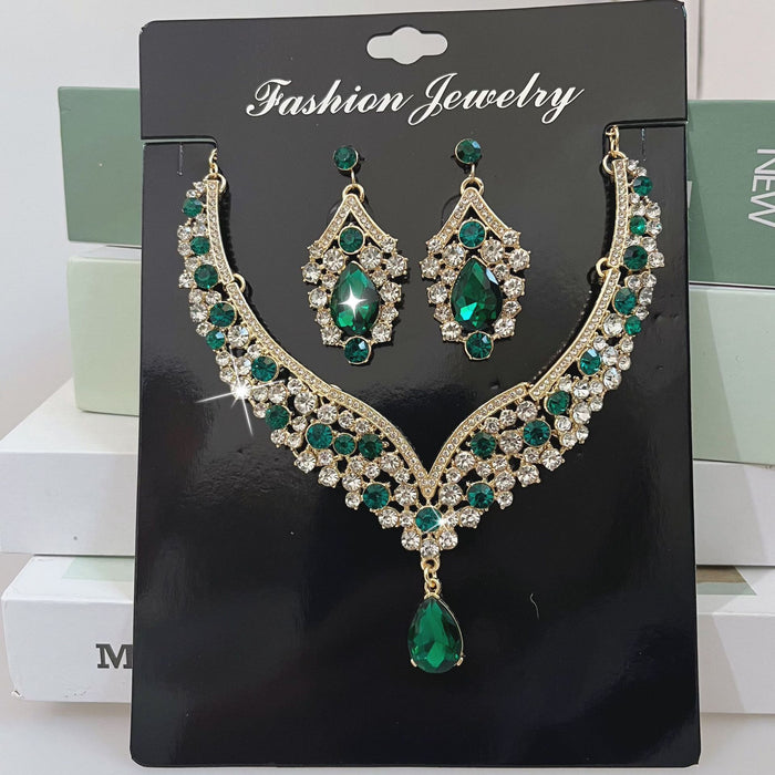 Wholesale Vintage jewelry exaggerated necklace earrings large set luxury