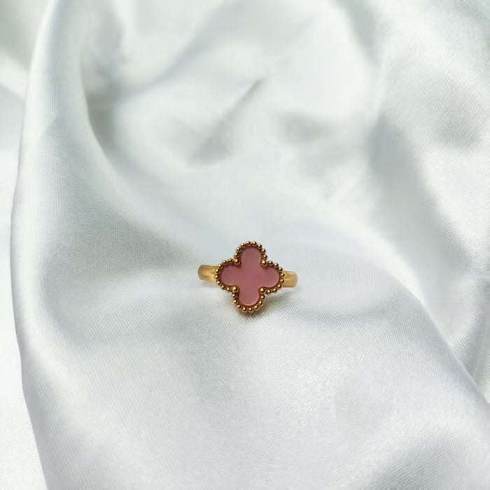 Wholesale Premium titanium steel ring, niche high-end versatile four leaf clover ring style customization, no fading