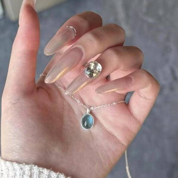 Wholesale Pearl pendant necklace, high-end design, niche accessory, collarbone chain