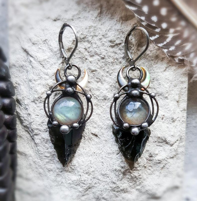 Wholesale Witch Black Arrow Pearl Earrings