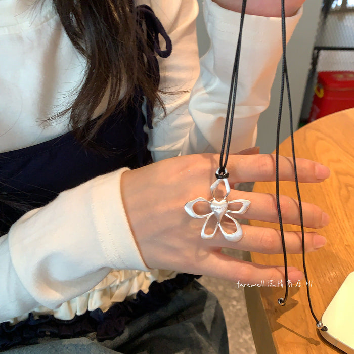 Wholesale Flower Necklace Women's Summer Black Rope Pull Adjustable Accessories Long Chain