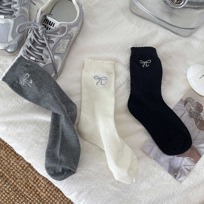 Wholesale Silver wire bow versatile embroidery mid tube socks pile socks socks