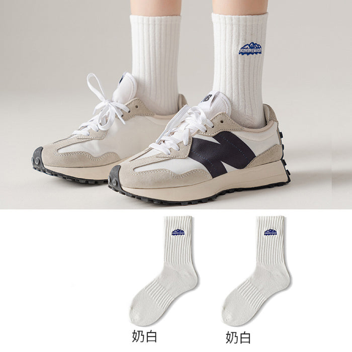 Wholesale Embroidered socks with versatile thick thread