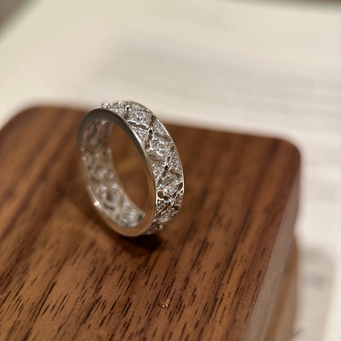 Wholesale Pure silver light luxury diamond Grace carved hollow diamond ring with geometric diamond pattern and high carbon diamond ring, exquisite for women