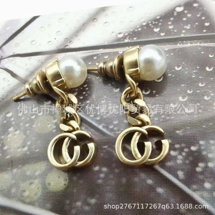 Wholesale Letter chain inlaid rhinestone tassel earrings