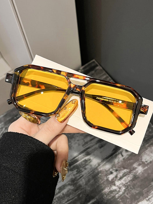 Wholesale New Fashionable Large Box Double Beam Cross border Sunglasses, Retro Art Style Sunglasses