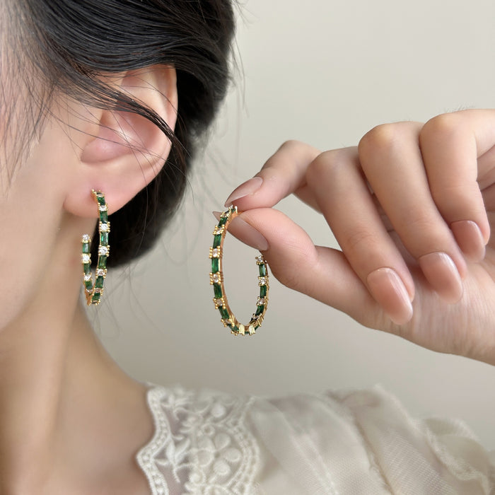 Wholesale Retro Circle Earrings, High Grade, Light Luxury, Small and Unique, Diamond studded, Fine, Exquisite, Elegant, Versatile, Green Zircon Earrings