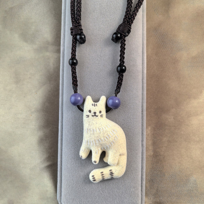 Wholesale Autumn and winter vintage necklace niche design sweater chain brown hand woven rope collarbone chain