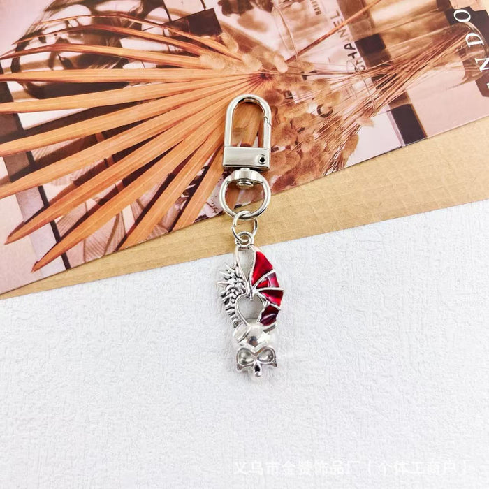 Wholesale Gothic style dark keychain pendant metal heart hot girl style palm bag cross pendant