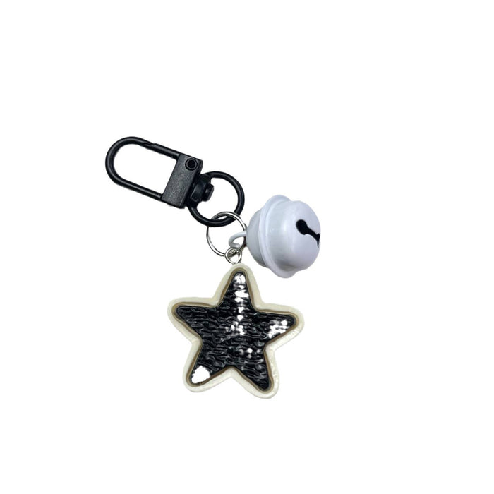 Wholesale Black and white star keychain, five pointed star, cute retro pendant, versatile backpack accessories