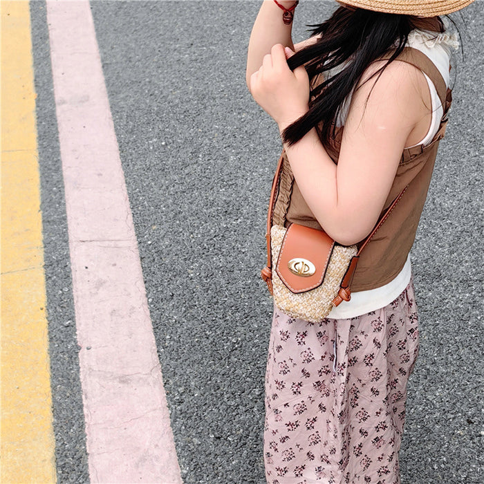 Wholesale New fashionable buckle mini bucket bag for children, girl accessories crossbody bag, headphone bag