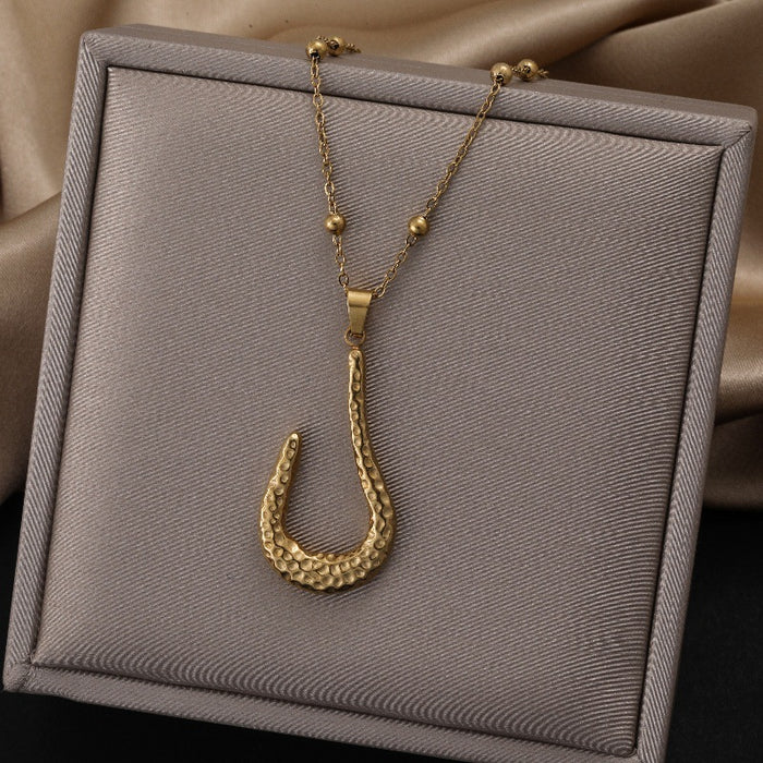 Wholesale Fade-Resistant Sweater Chain — Niche,  Light Luxury  and Sophisticated Titanium Steel Necklace