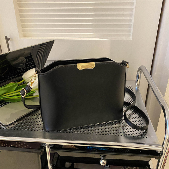 Wholesale Vintage bag, fashionable large capacity single shoulder crossbody bucket shell bag