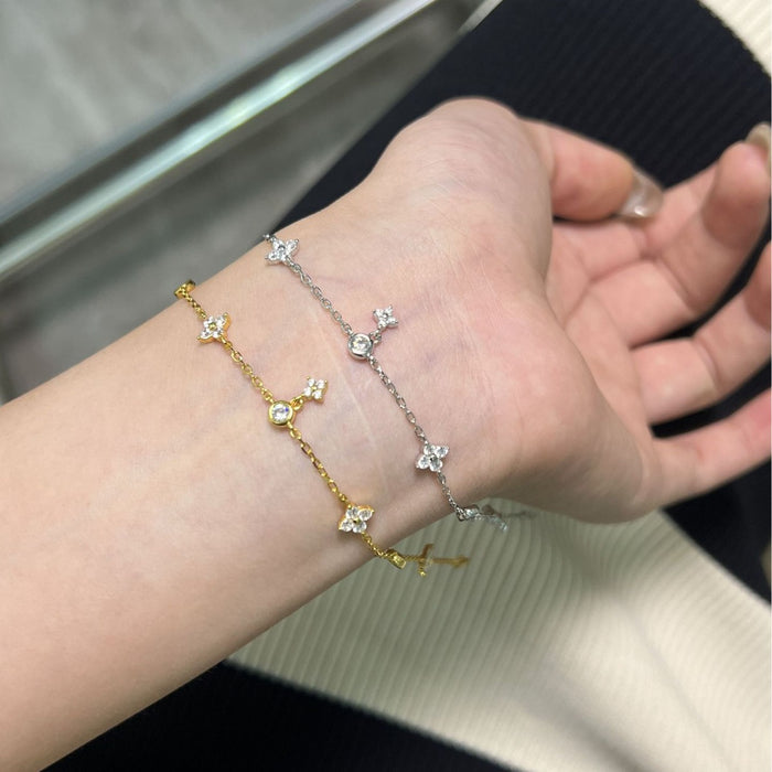 Wholesale S925 Sterling Silver Bracelet Four-leaf Flower Tassel Bubble Diamond Bracelet