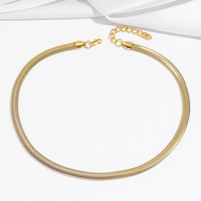 Wholesale  Titanium steel necklace women's  flat snake bone chain necklace simple bracelet suit clavicle chain jewelry