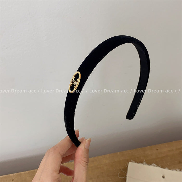 Wholesale Metallic letter hair clip, fashionable bangs, headband accessories, hair accessories