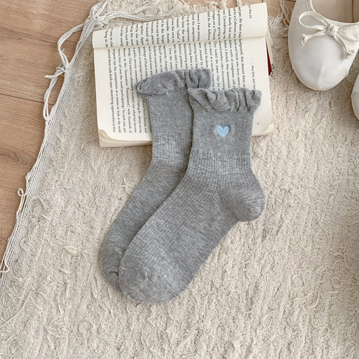 Wholesale Socks with heart-shaped embroidery, thin cotton bubble edge, short tube socks, boneless and breathable