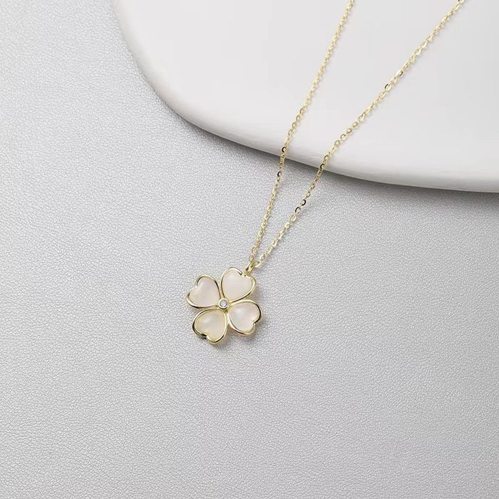 Wholesale Four leaf clover genuine gold electroplated collarbone necklace