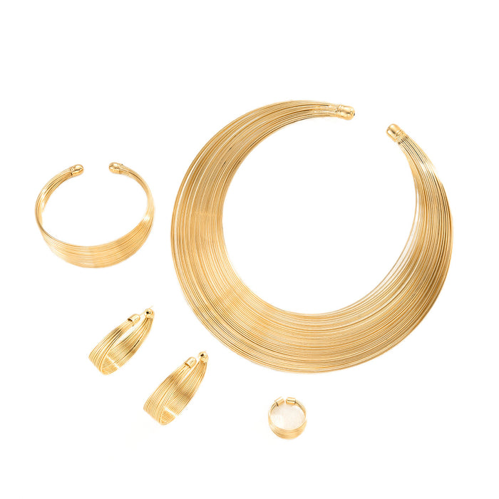 Wholesale Exaggerated metal ring-shaped multi-layered circular jewelry set.