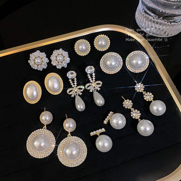 Wholesale Pearl and Cat' s Eye Stud Earrings