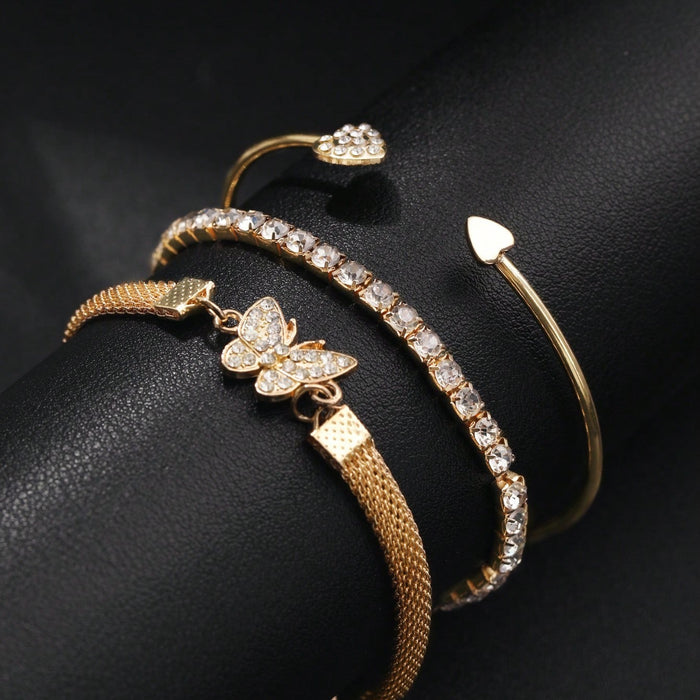 Wholesale Butterfly studded diamond bracelet, heart opening bracelet, creative and fashionable bracelet, women's accessory set