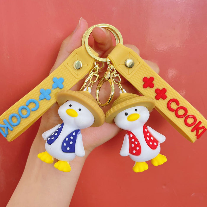 Wholesale Cute Cartoon Straw Hat Duck Keychains for Couples