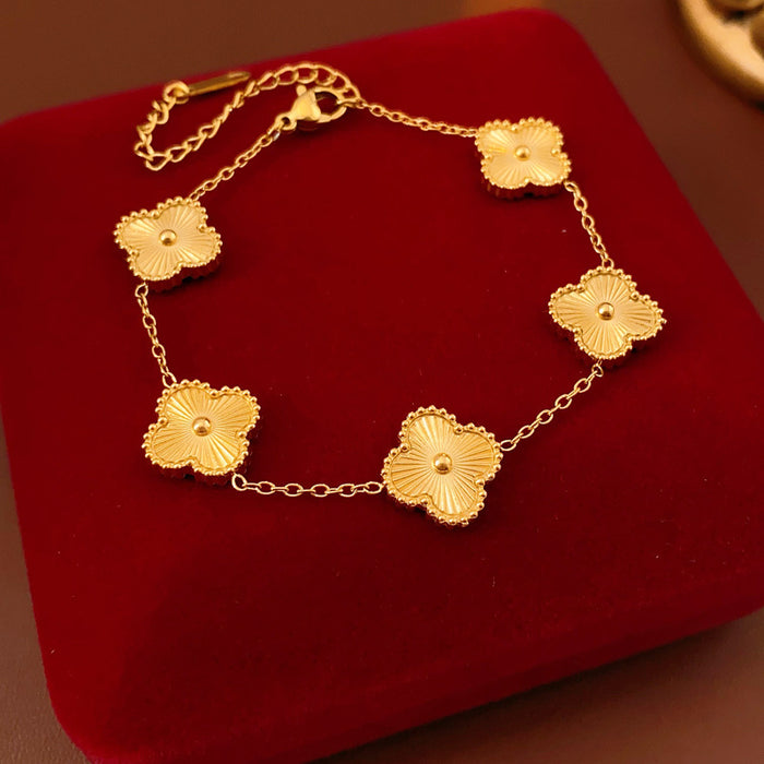 Wholesale lucky four-leaf grass bracelet temperament jewelry design jewelry women