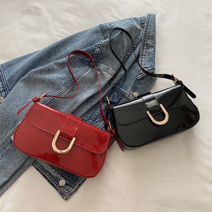 Wholesale Vintage horseshoe buckle fashionable handbag, single shoulder crossbody bag