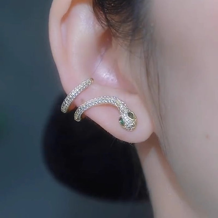 Wholesale Personalized design with micro inlaid snake earrings, fashionable and stylish one-piece ear bone clip earrings