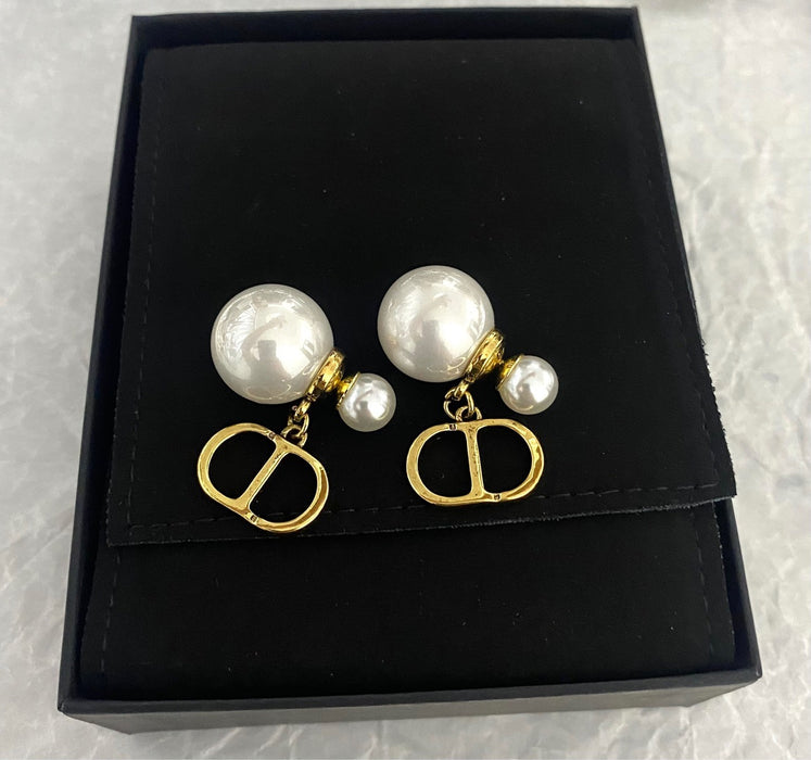 Wholesale retro double D pearl earrings High sense small fragrant wind earrings female temperament niche double D