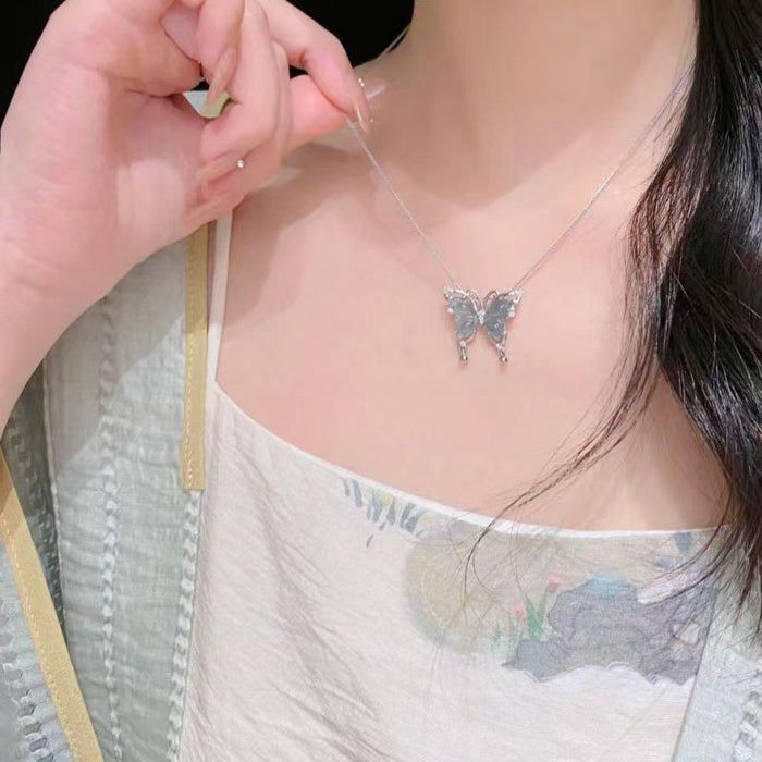 Wholesale Light green hollow butterfly pendant necklace versatile clavicle chain