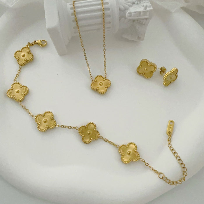 Wholesale 13mm Clover Double sided Laser Stainless Steel Bracelet Light Luxury Jewelry Wholesale