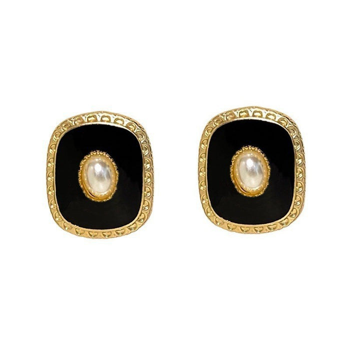 Wholesale New earrings with silver needle block, niche design, retro high-end feeling, earrings, earrings wholesale