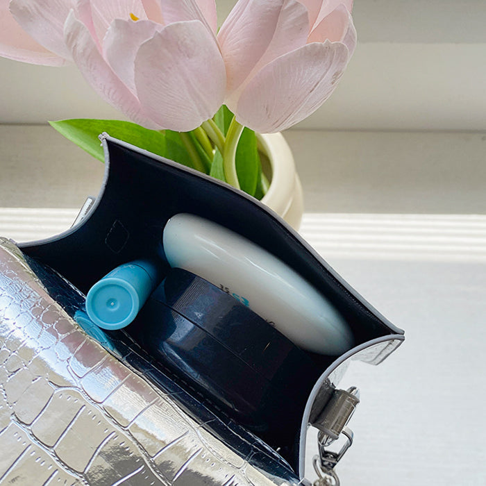 Wholesale Small square bag new high-end niche crossbody silver mini bag